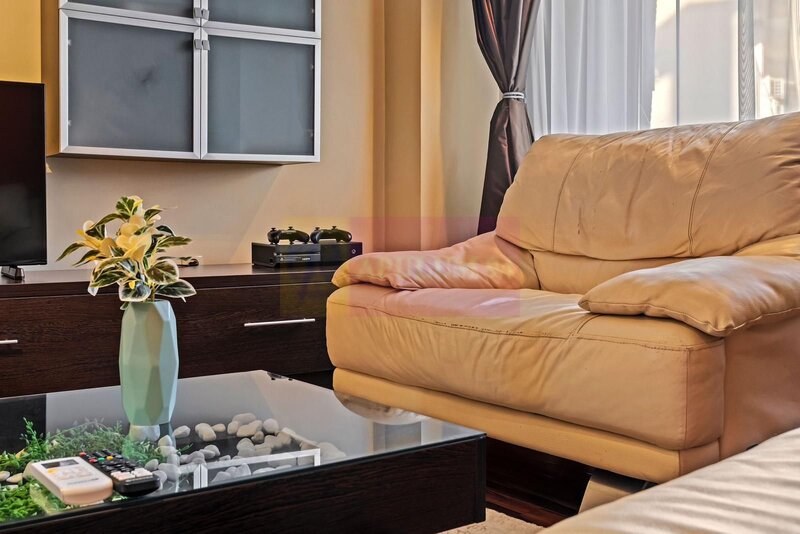 Apartament 4 camere Unirii- stradal.