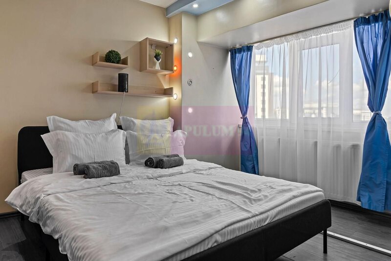 Apartament 4 camere Unirii- stradal.